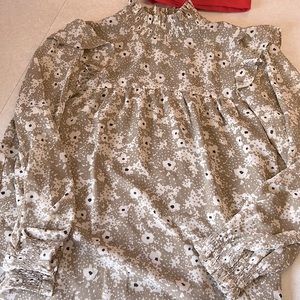 Ann Taylor - Long Sleeve Peasant Top